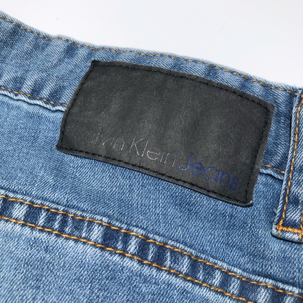 Calvin Klein Jeans - Picture 3 of 3